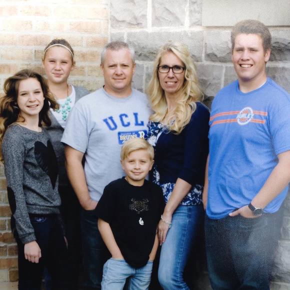 Meet your Posher, Kylie n stevan