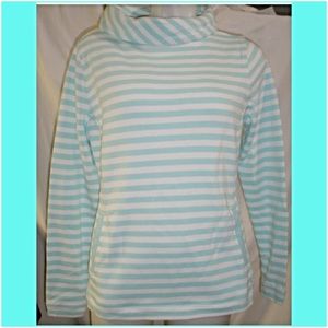 🔺Price Reduction 🔺NWT Vineyard Vines pullover