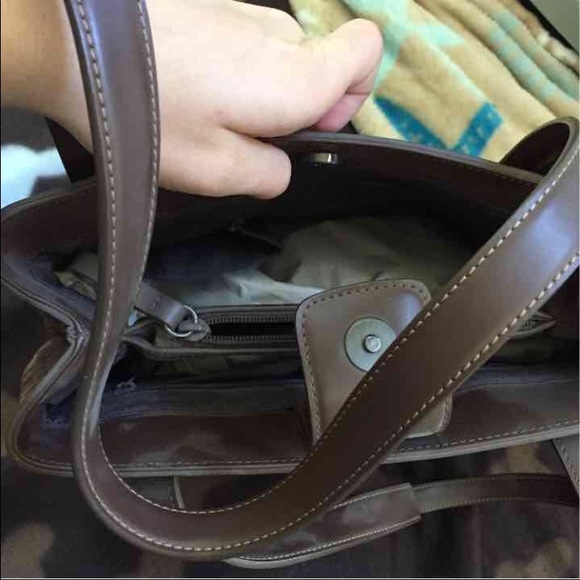 New nine west purse - Picture 3 of 4