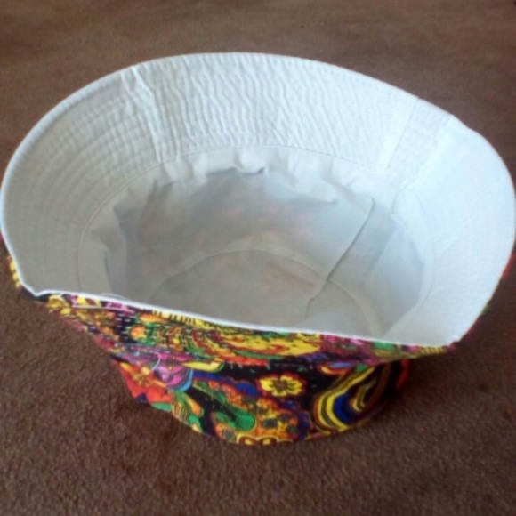 ✌🏽 GOOD VIBES ONLY BUCKET ✌🏽️ - Picture 4 of 4