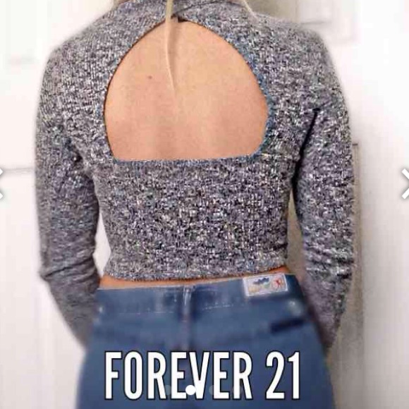 Top Cropped - Picture 2 of 4