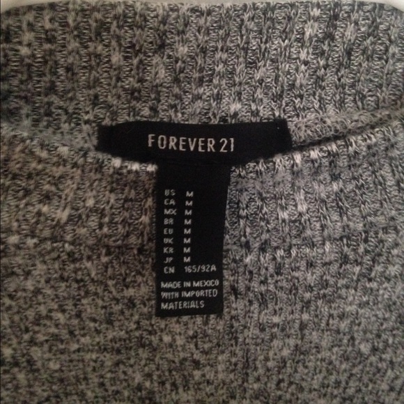 Top Cropped - Picture 4 of 4