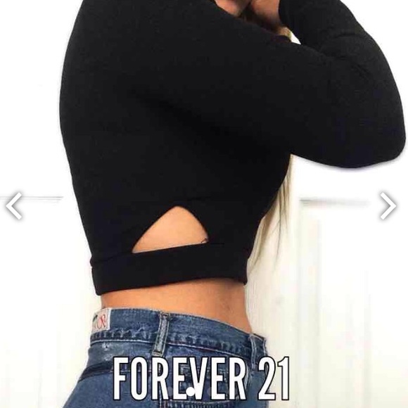 Top Cropped - Picture 2 of 4