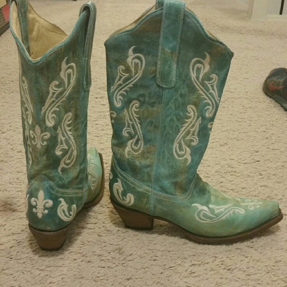 Corral,turquoise fleur-de-lis western ladies boots