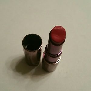 Urban Decay Revolution Lipstick F-Bomb