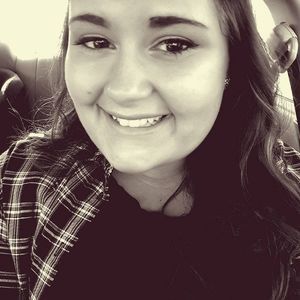 Meet your Posher, Skylar