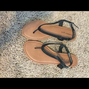 madden girl sandals