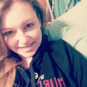 Meet your Posher, Lindsey