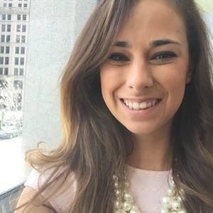 Meet your Posher, Elizabeth