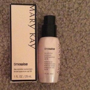 Mary Kay Timewise Day Solution.