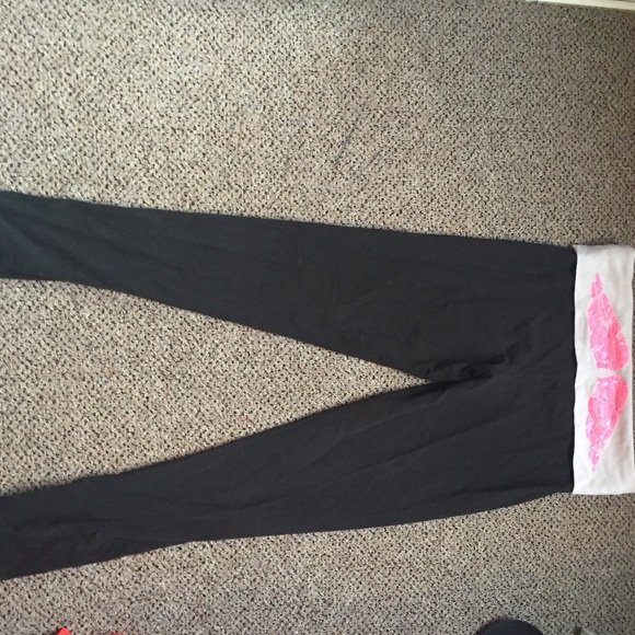 Victoria's Secret Yoga Leggings
