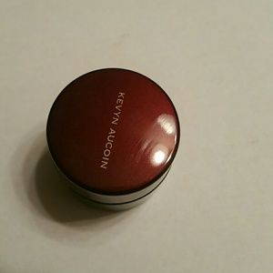 Kevyn aucoin Sensual Skin Enhancer SX07