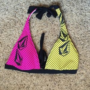 Reversible Volcom bathing suit top