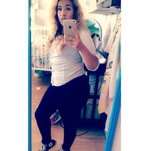 Meet your Posher, Lorena