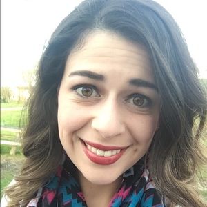 Meet your Posher, Teri