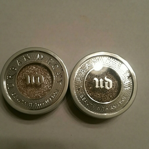 Urban Decay Diamond Dog Eyeshadow