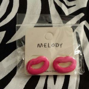 Pink kiss earrings
