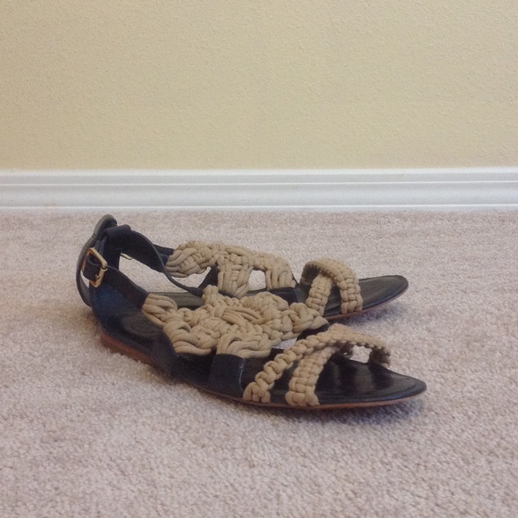 Tory Burch Fleur Flat Sandal - Picture 3 of 4