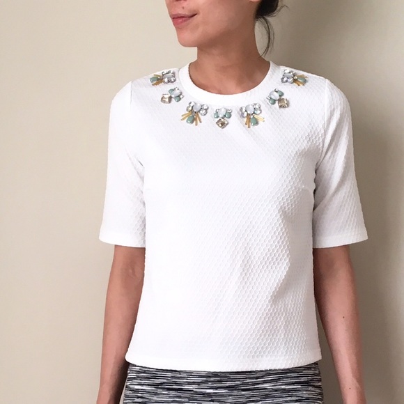 🌟Embellished jewels white top - Picture 4 of 4