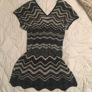 Peplum Missoni Top! Figure flattering