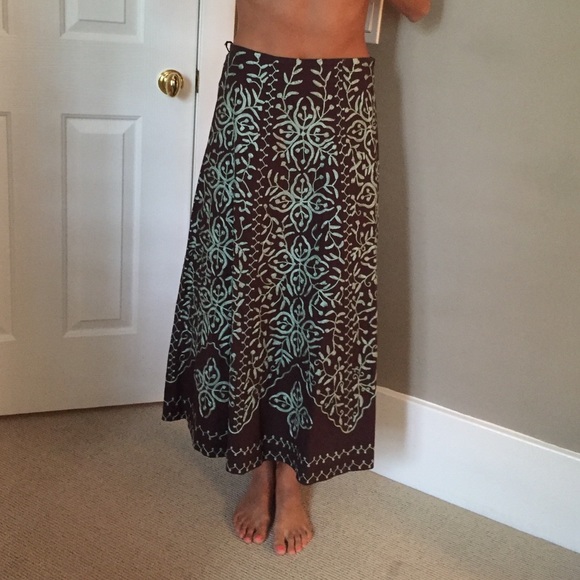 Multicolored print skirt