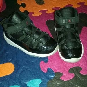 9c toddler jordans