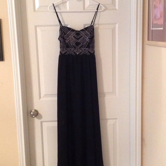 Open back maxi