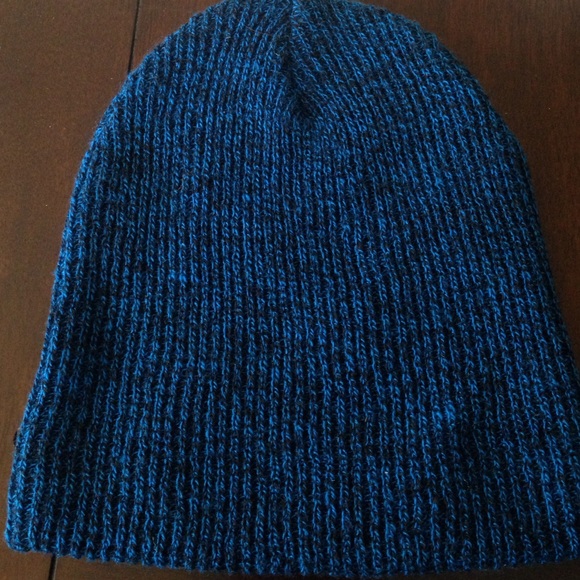 Dark blue Neff beanie