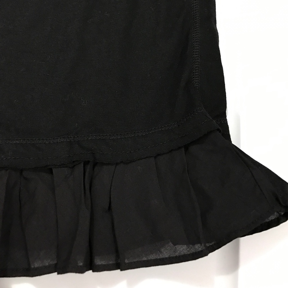 Black tank top with flare.FINAL CLEARANCE - Picture 5 of 7