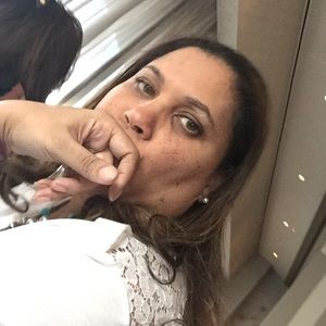 Meet your Posher, Rhonda