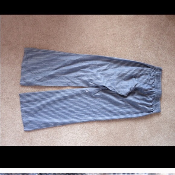 Volcom pants