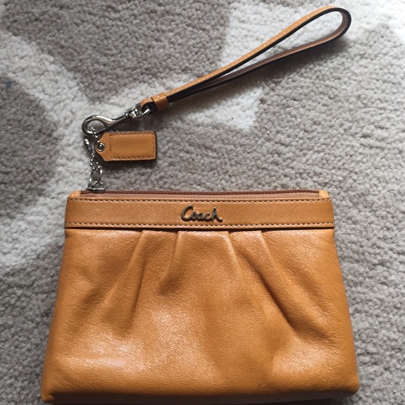 Coach leather wristlet