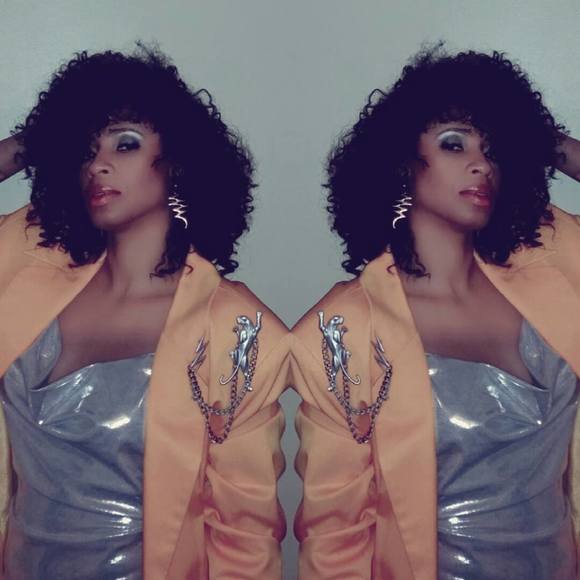 Meet your Posher, Chanagra