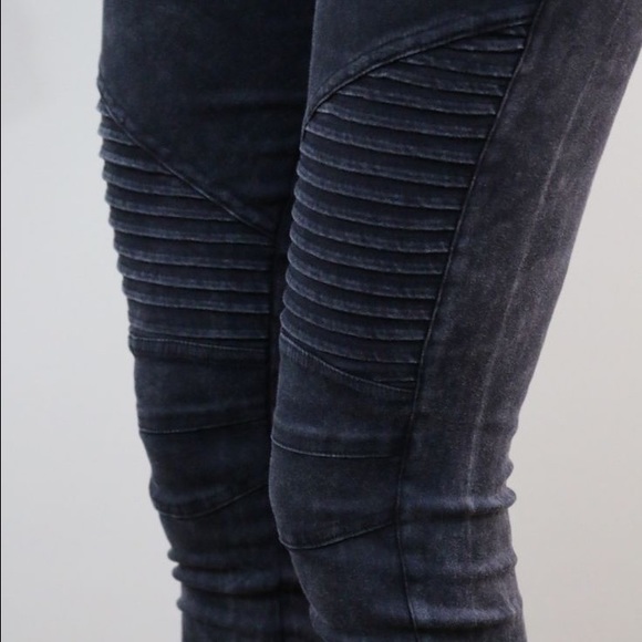 Beulah Motto Navy Jeggings Medium