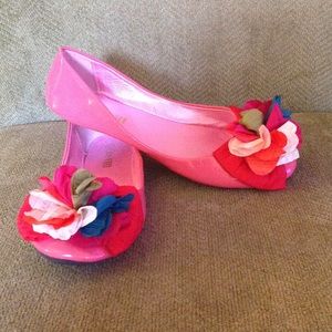 REDUCED!  Silk flower flats