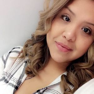 Meet your Posher, Cynthia