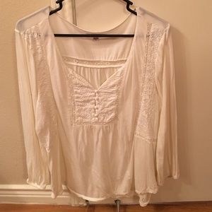 Ivory top with lace detail