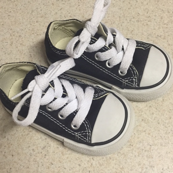 Toodler Converse