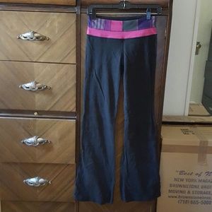 Lululemon yoga pants