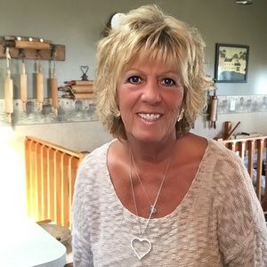 Meet your Posher, Diane