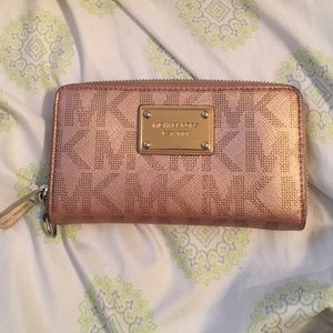 MK wallet