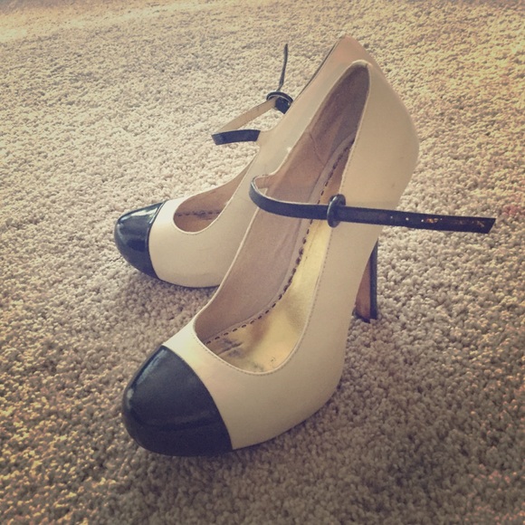 bebe Shoes - LOWEST PRICE Bebe two tone Mary Jane heels size 8