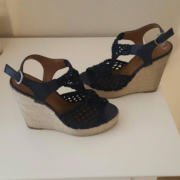 Dark navy wedges
