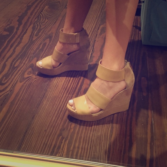 Michael Kors wedges