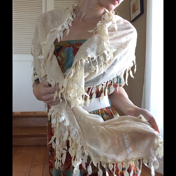 Nordstrom Accessories - NEW Gauzy Cream Leaf Fringe Bohemian Summer Scarf