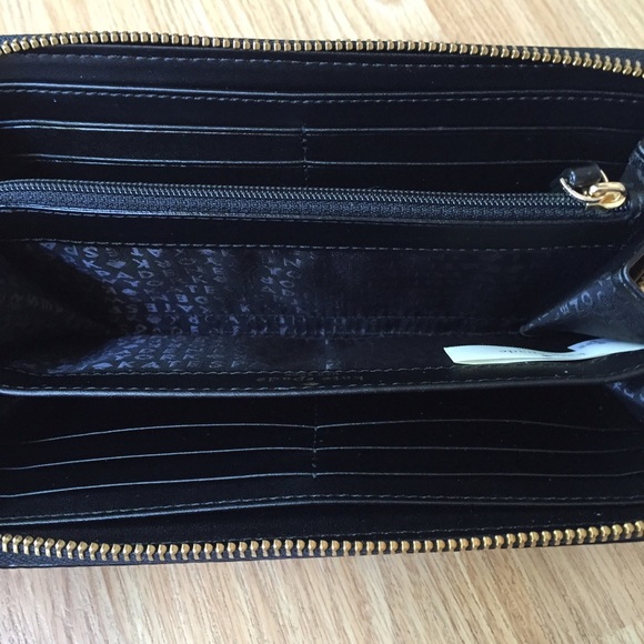 💥LAST CHANCE💥 kate spade neda bow leather wallet - Picture 2 of 3