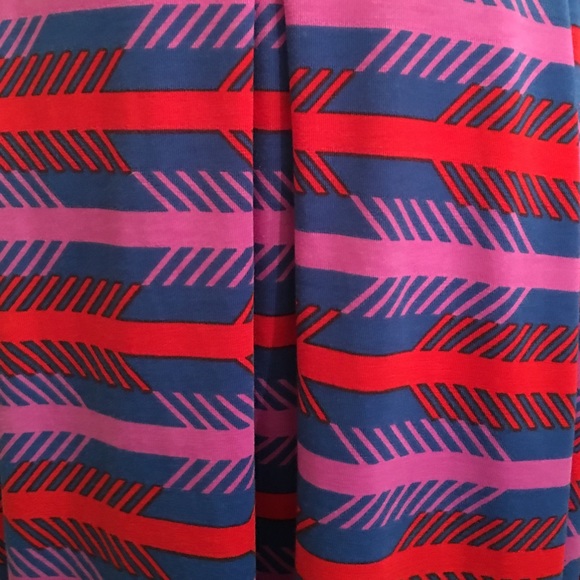 SOLD [LuLaRoe] Madison skirt - Picture 3 of 4