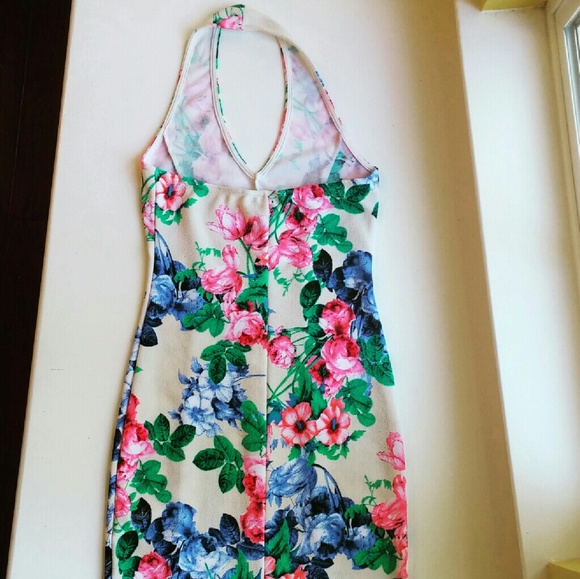 Floral Halter Mini Dress - Picture 2 of 4