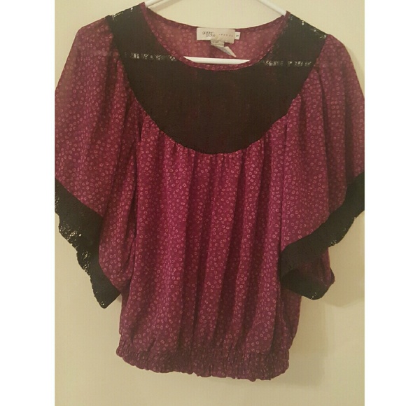 floral blouse