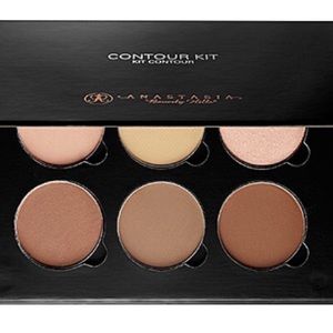 Anastasia Beverly Hills Contour Kit